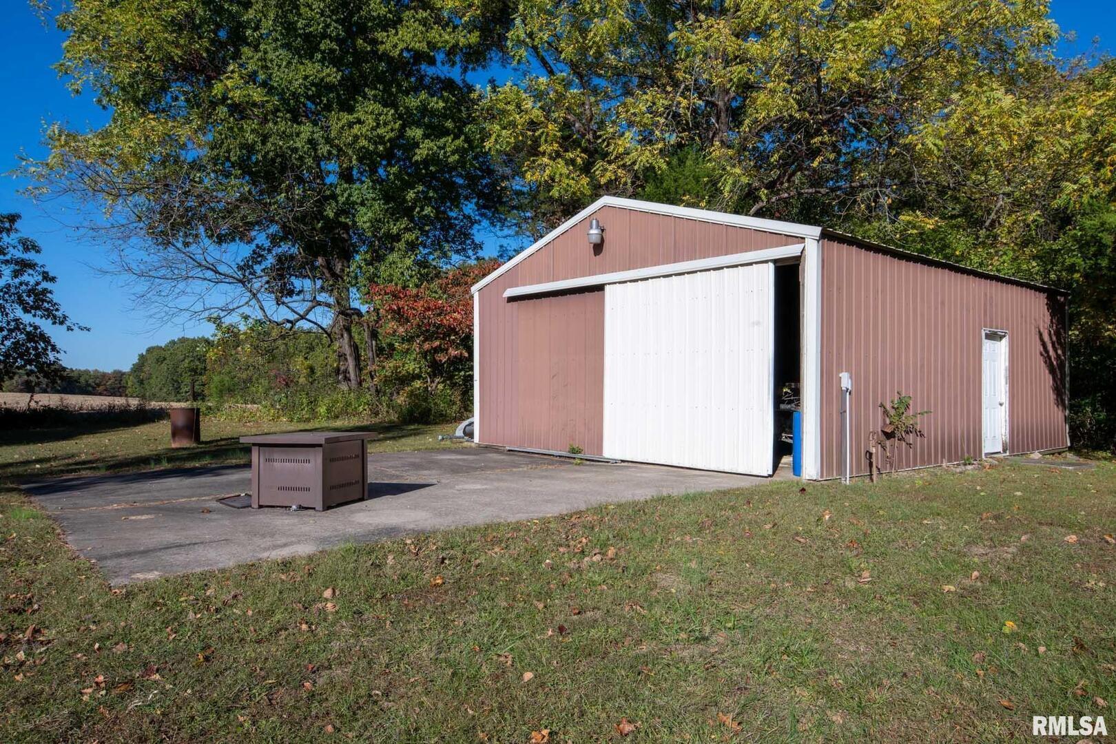 main property photo 42