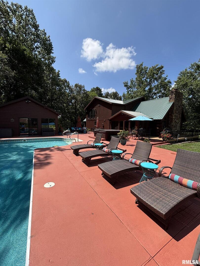 main property photo 61