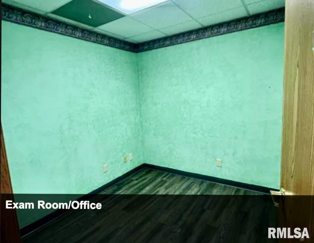 main property photo 14