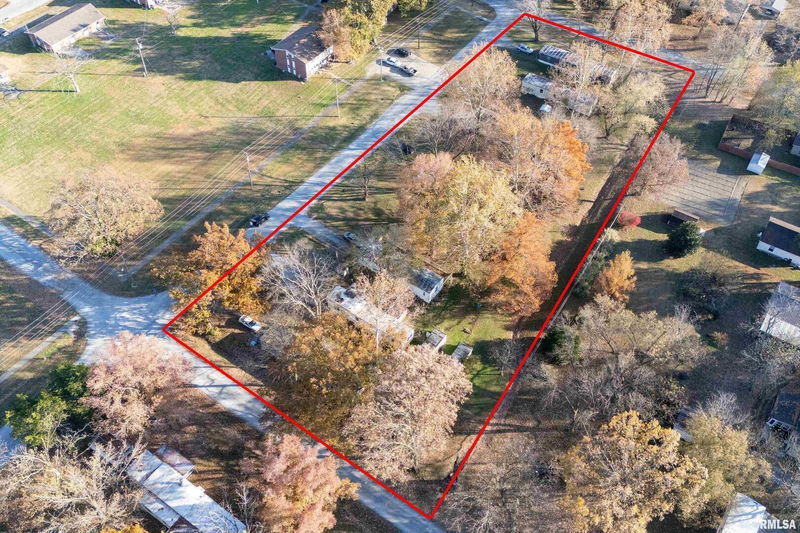 main property photo 19