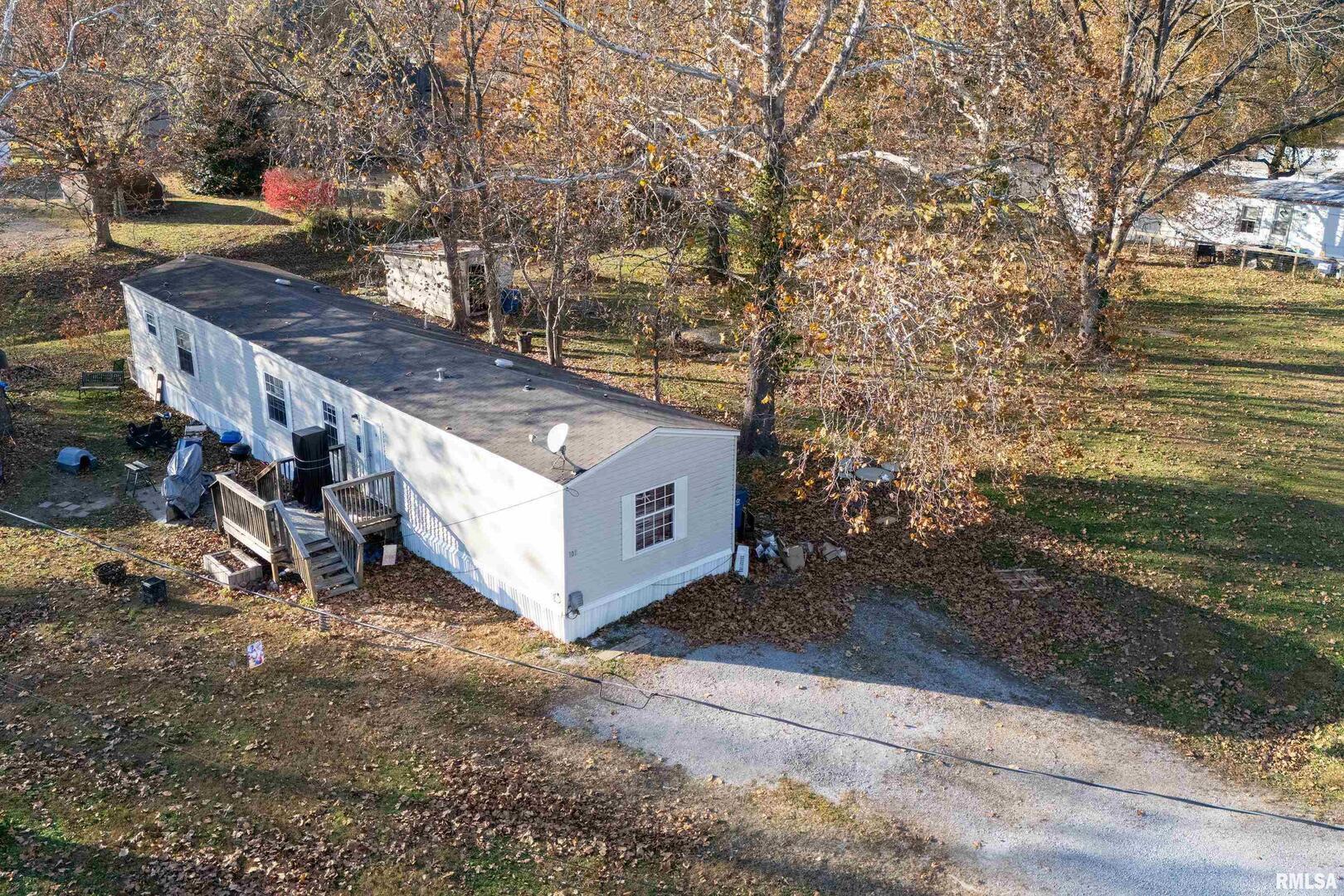 main property photo 29