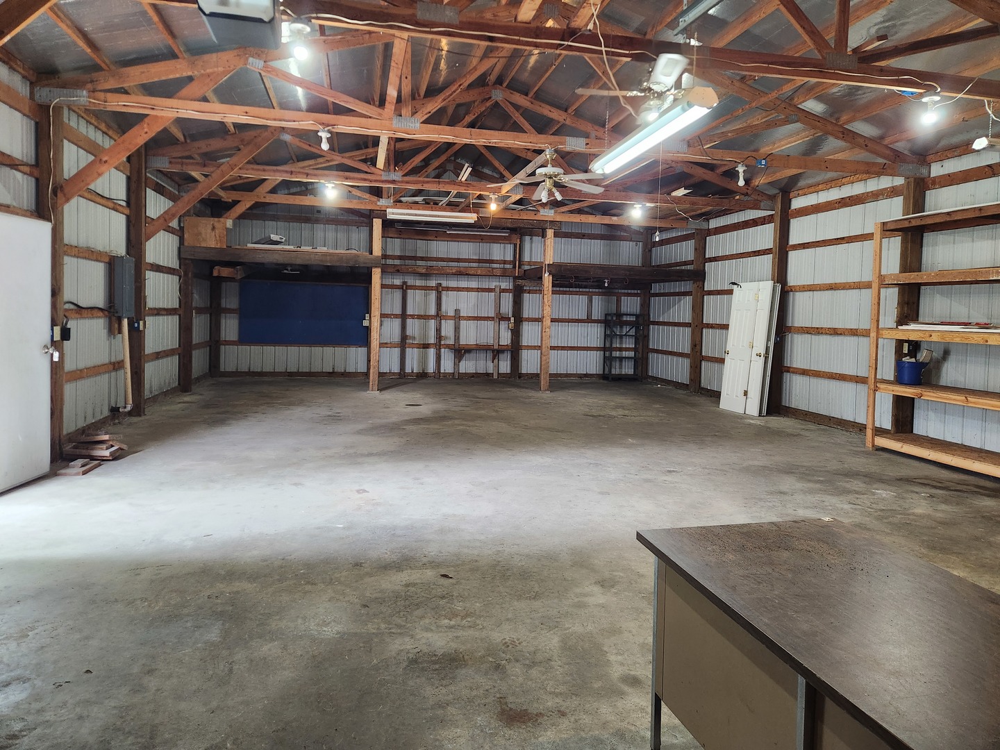 main property photo 29