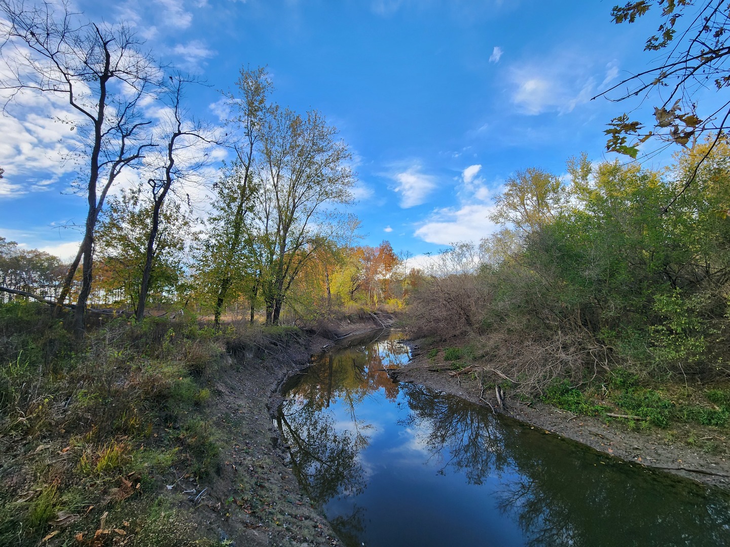main property photo 23
