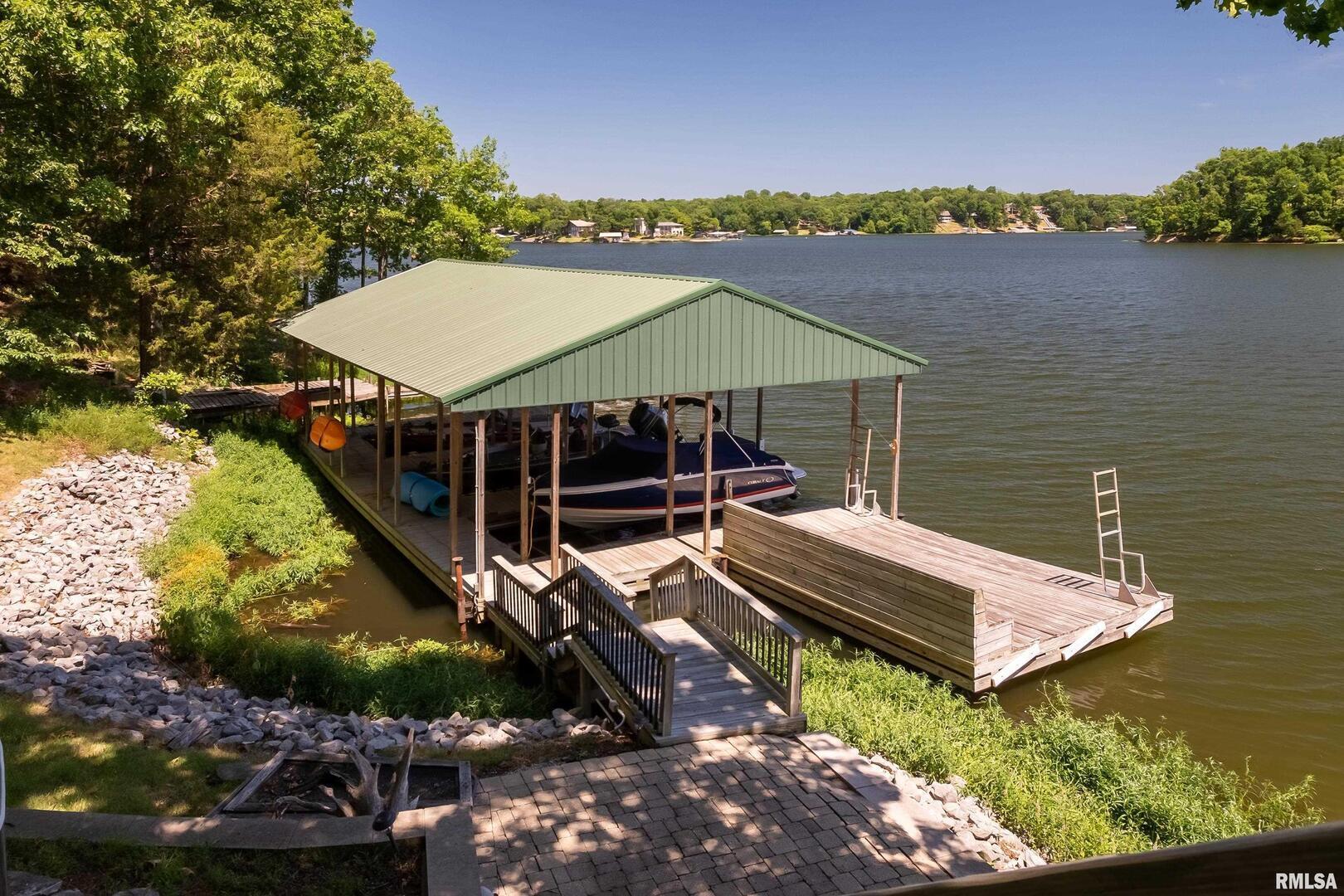 main property photo 46
