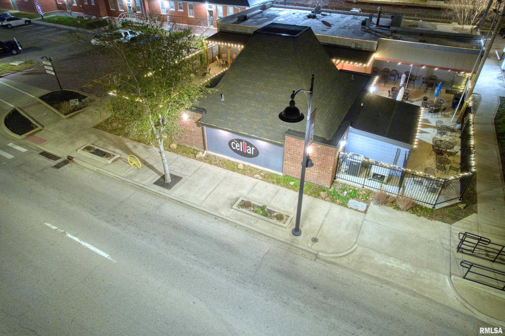 main property photo 9