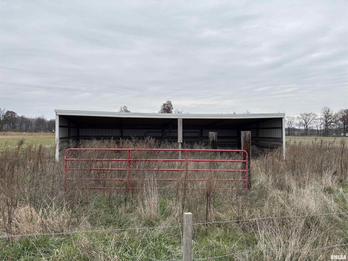 main property photo 10