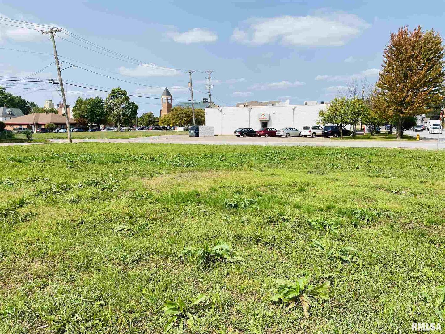 main property photo 3