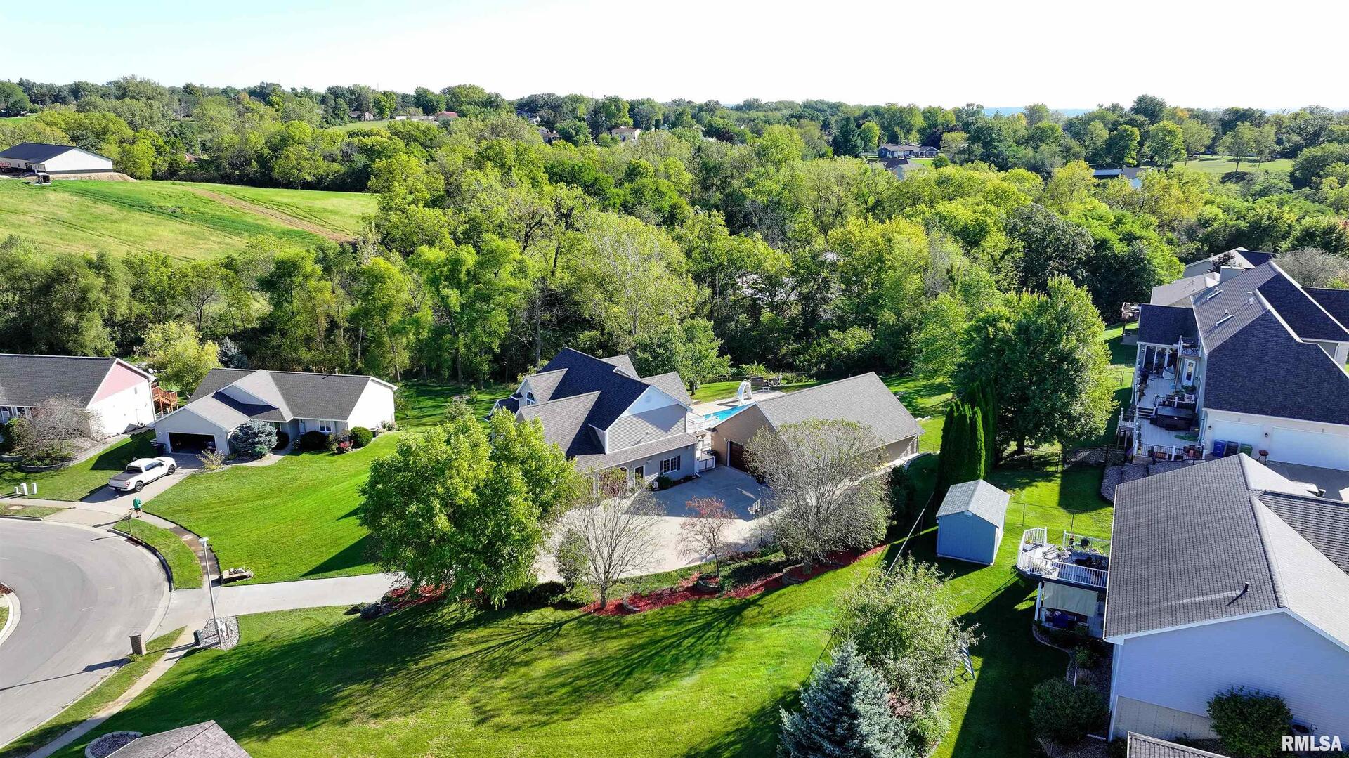 main property photo 50