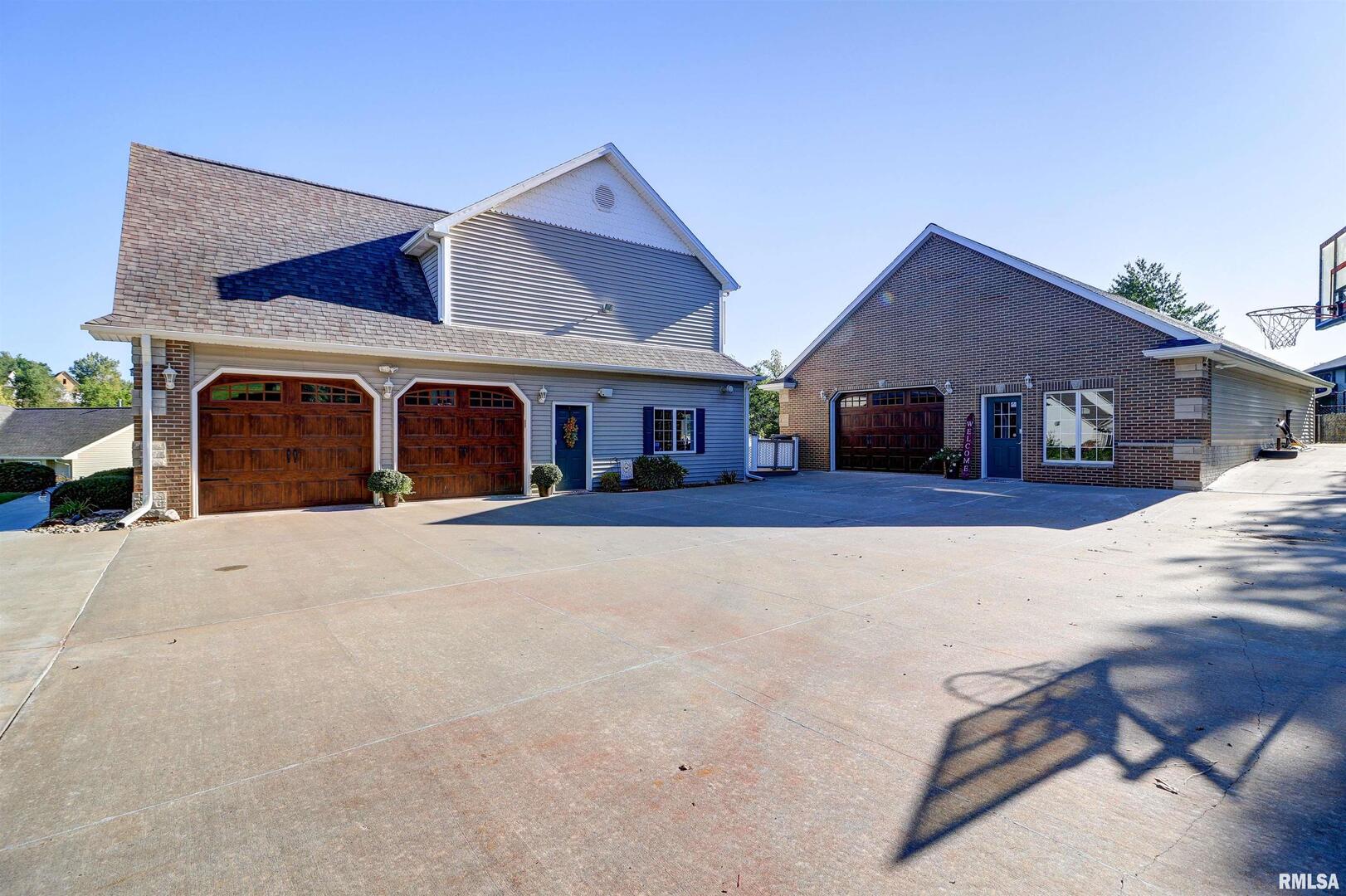 main property photo 53