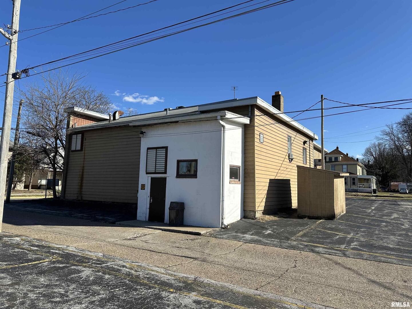 main property photo 3