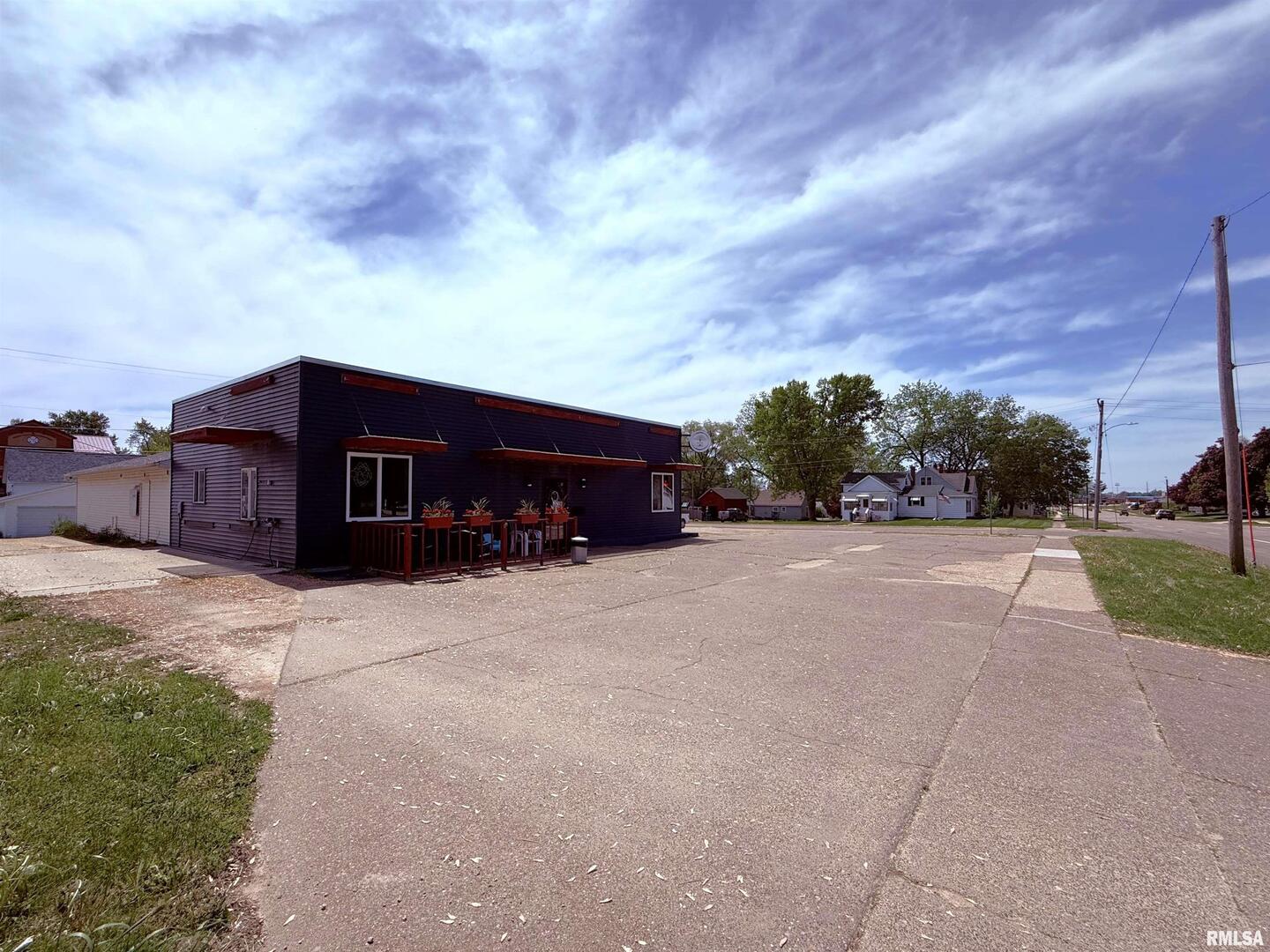 main property photo 3