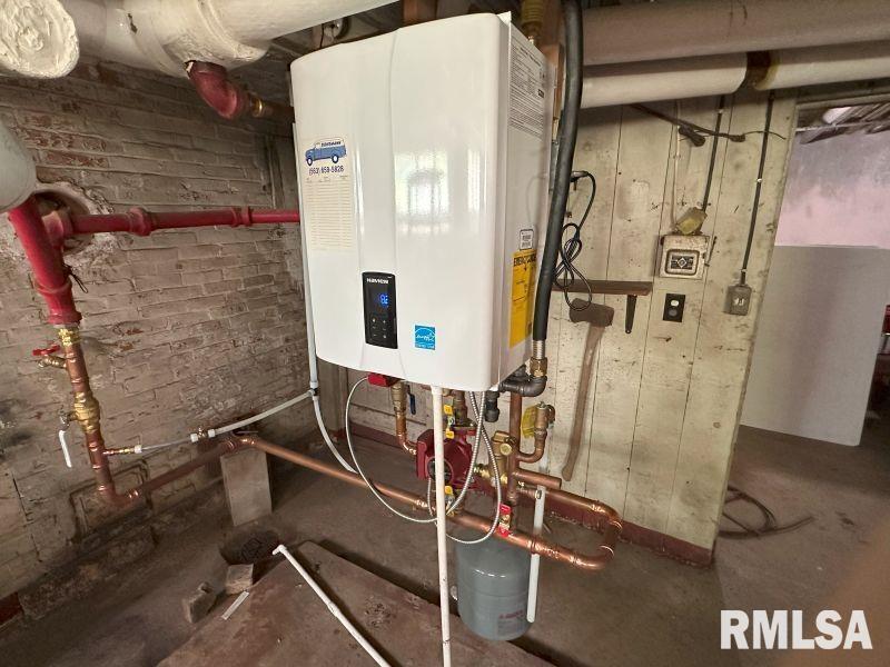 main property photo 15