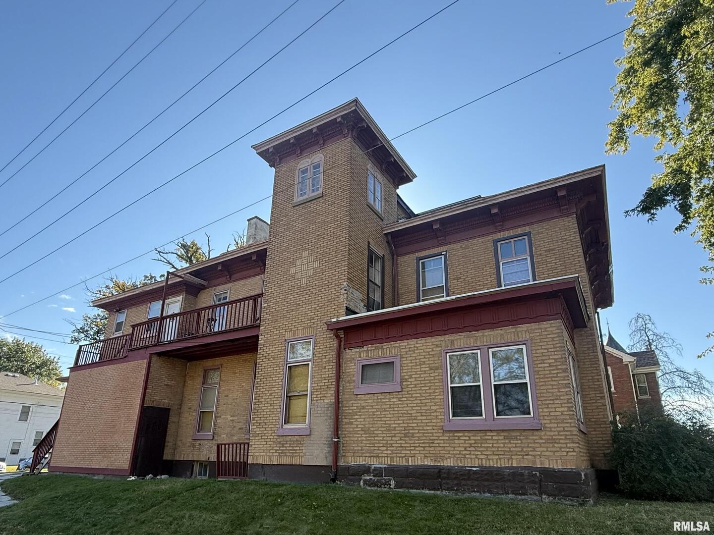 main property photo 3