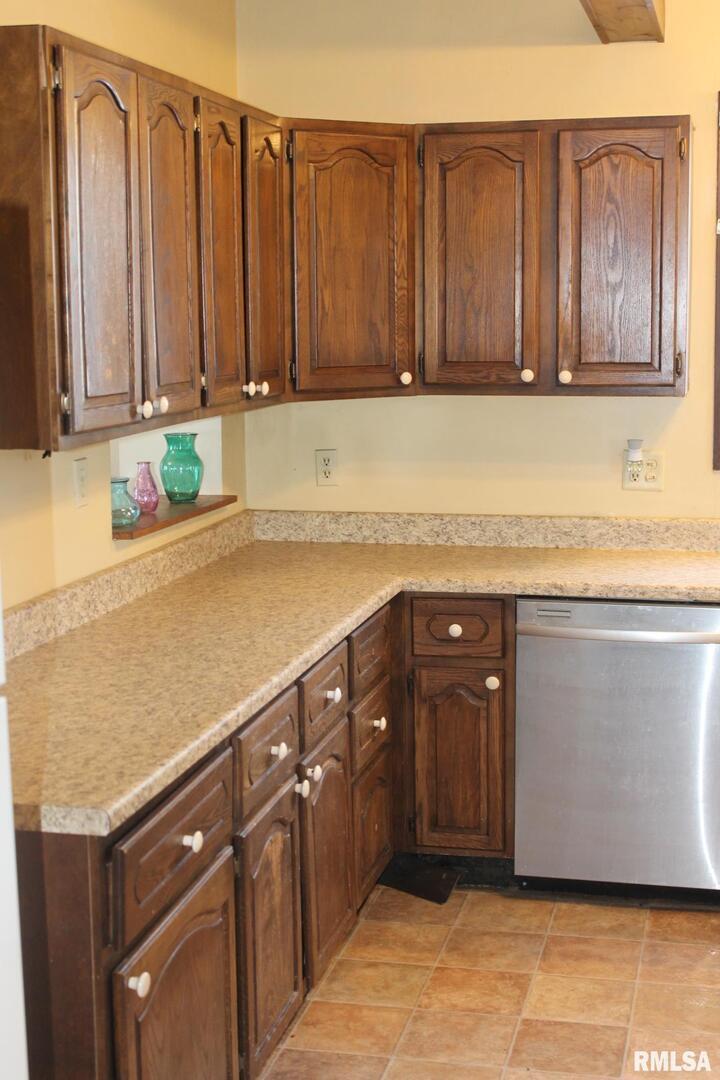property viewer photo 16