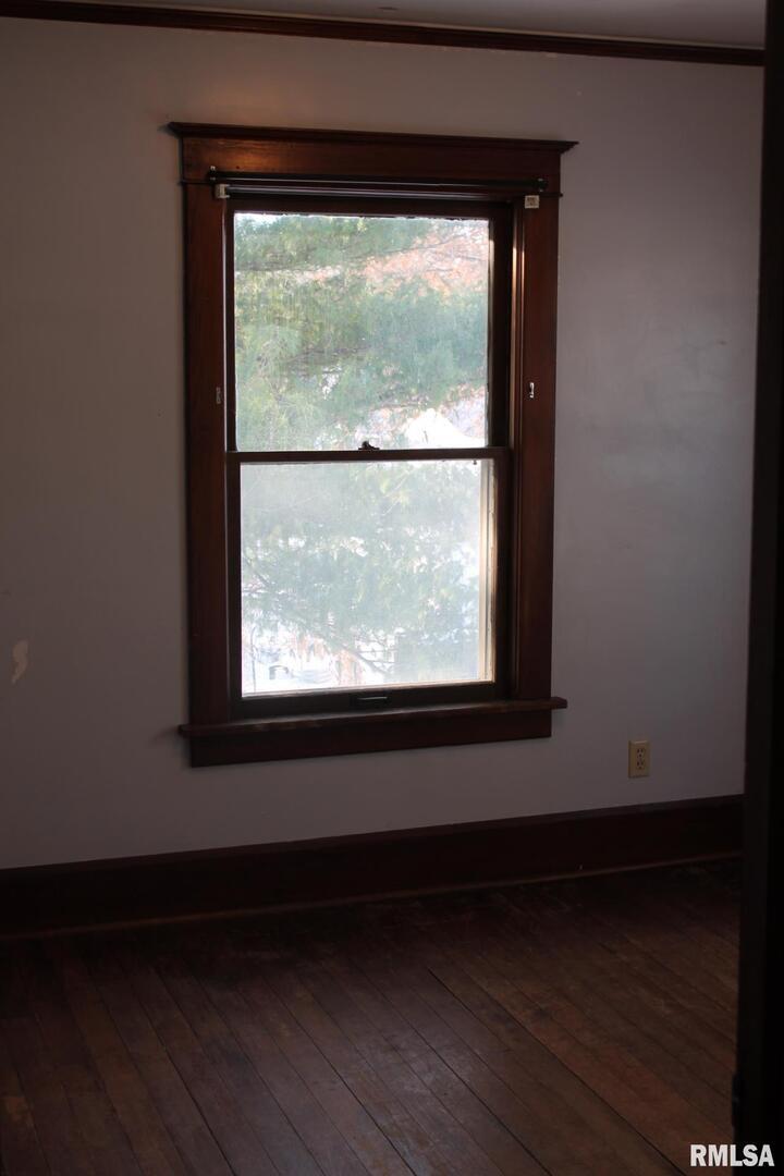 property viewer photo 24