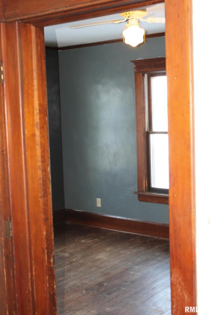 property viewer photo 27