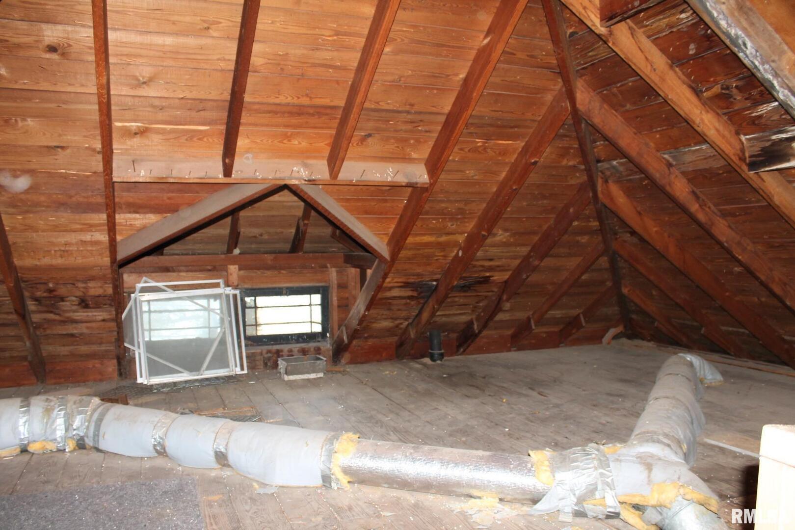 property viewer photo 40