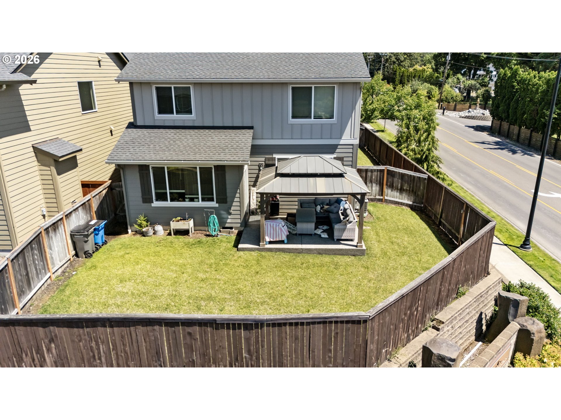 main property photo 21