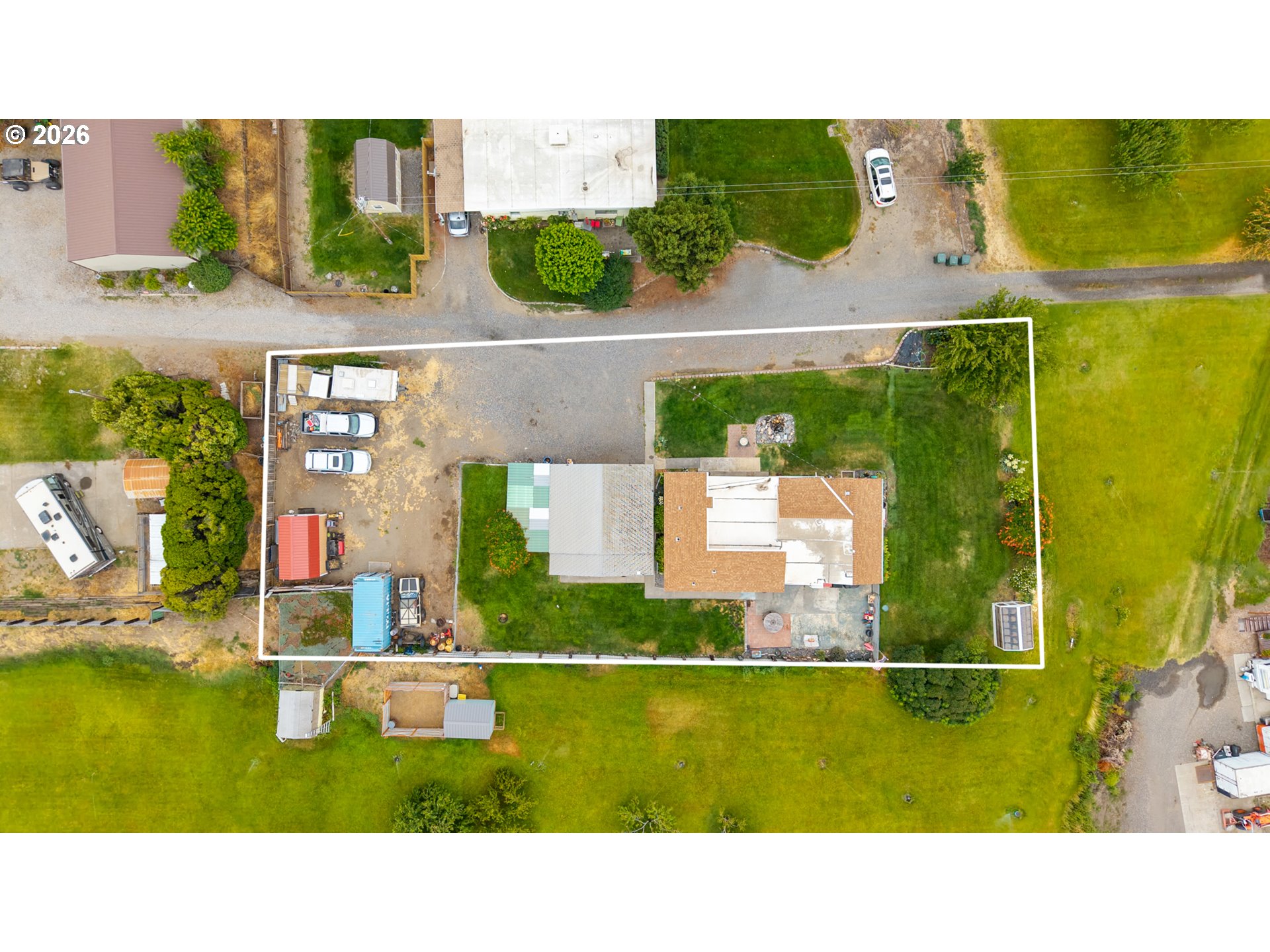 main property photo 36