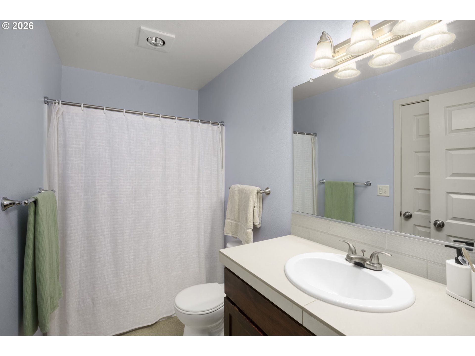 property viewer photo 16