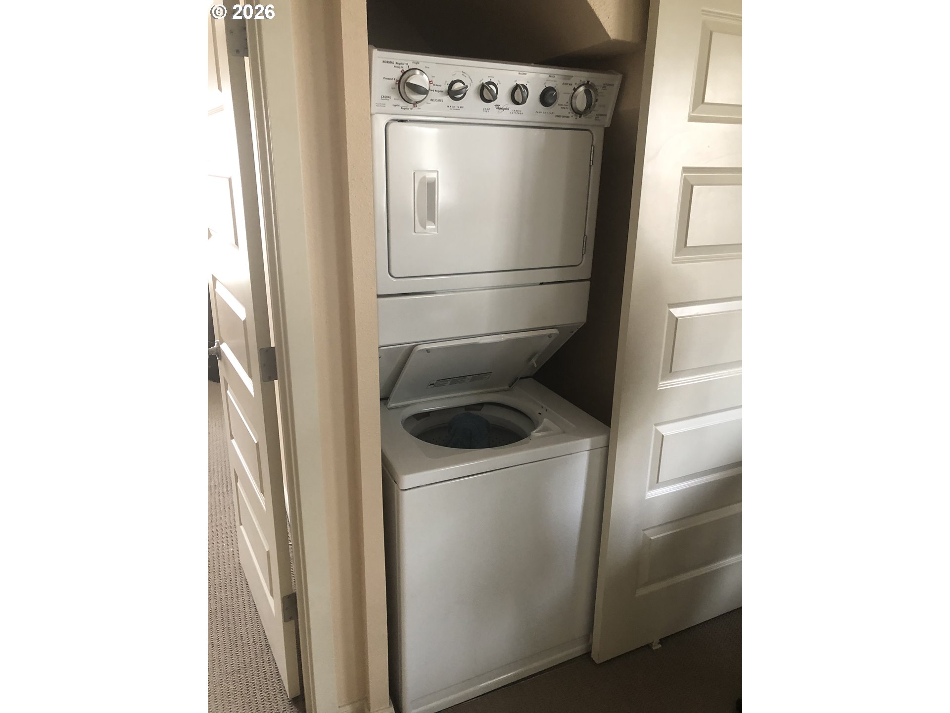 property viewer photo 20