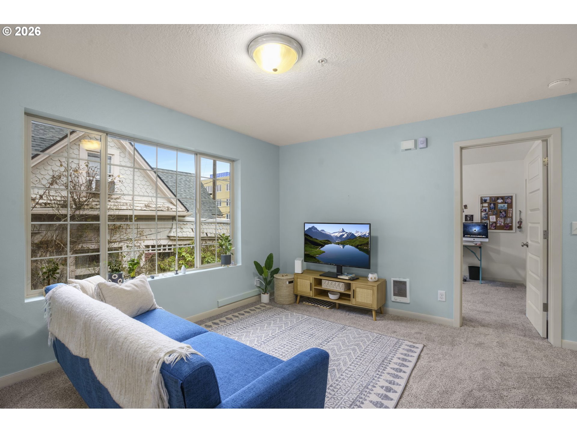 property viewer photo 9