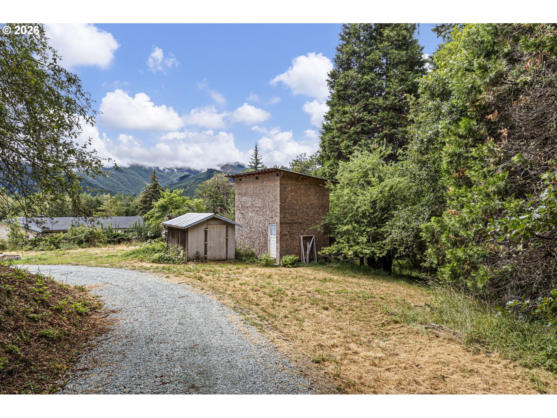 main property photo 43
