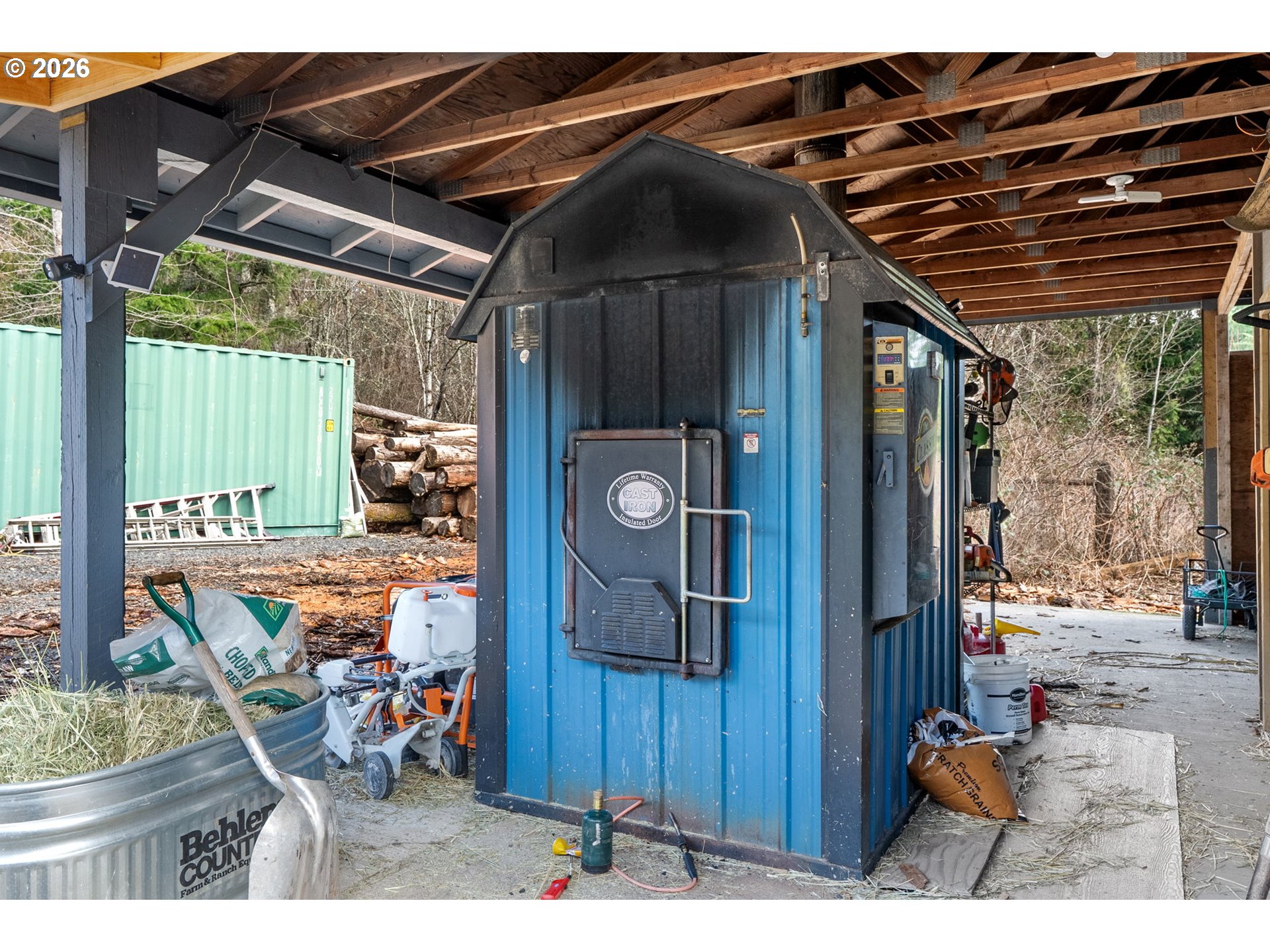main property photo 42