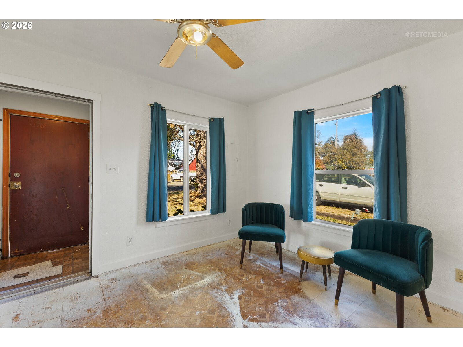 main property photo 8