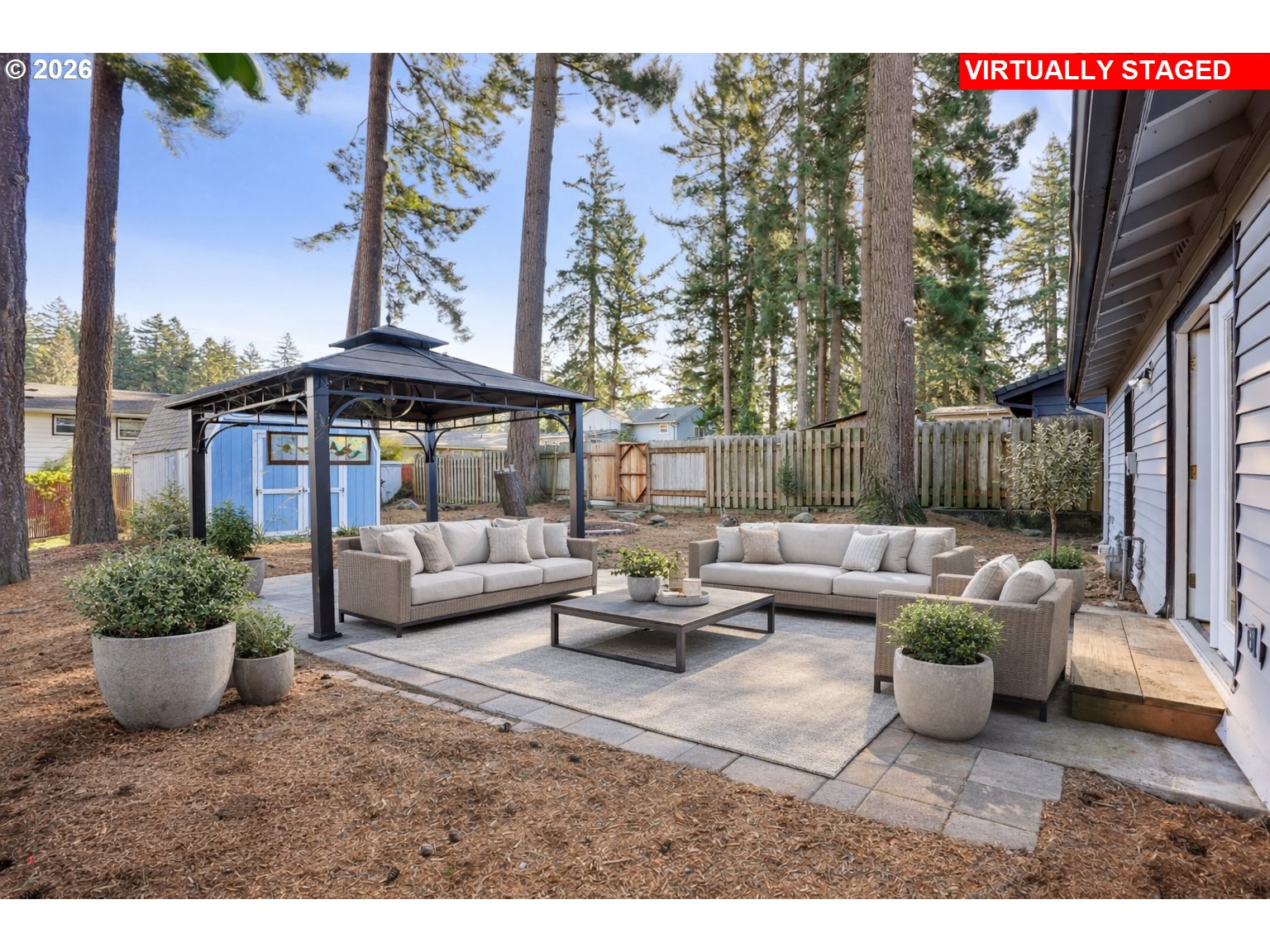 property viewer photo 16