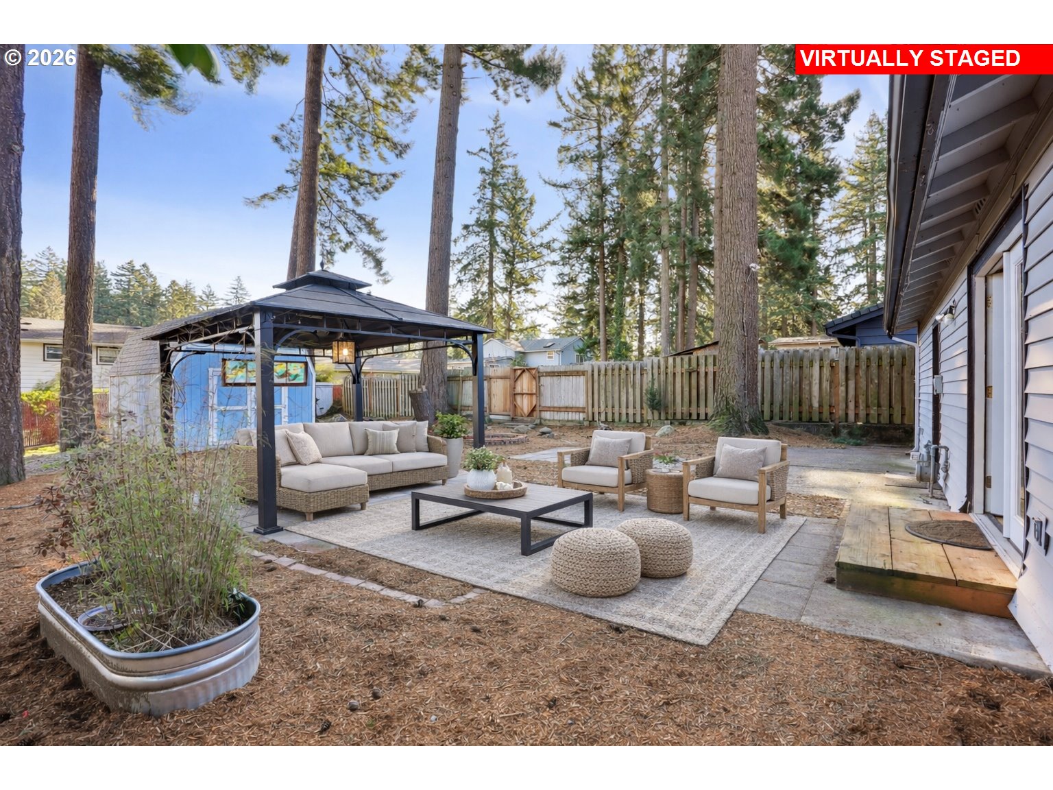 property viewer photo 18