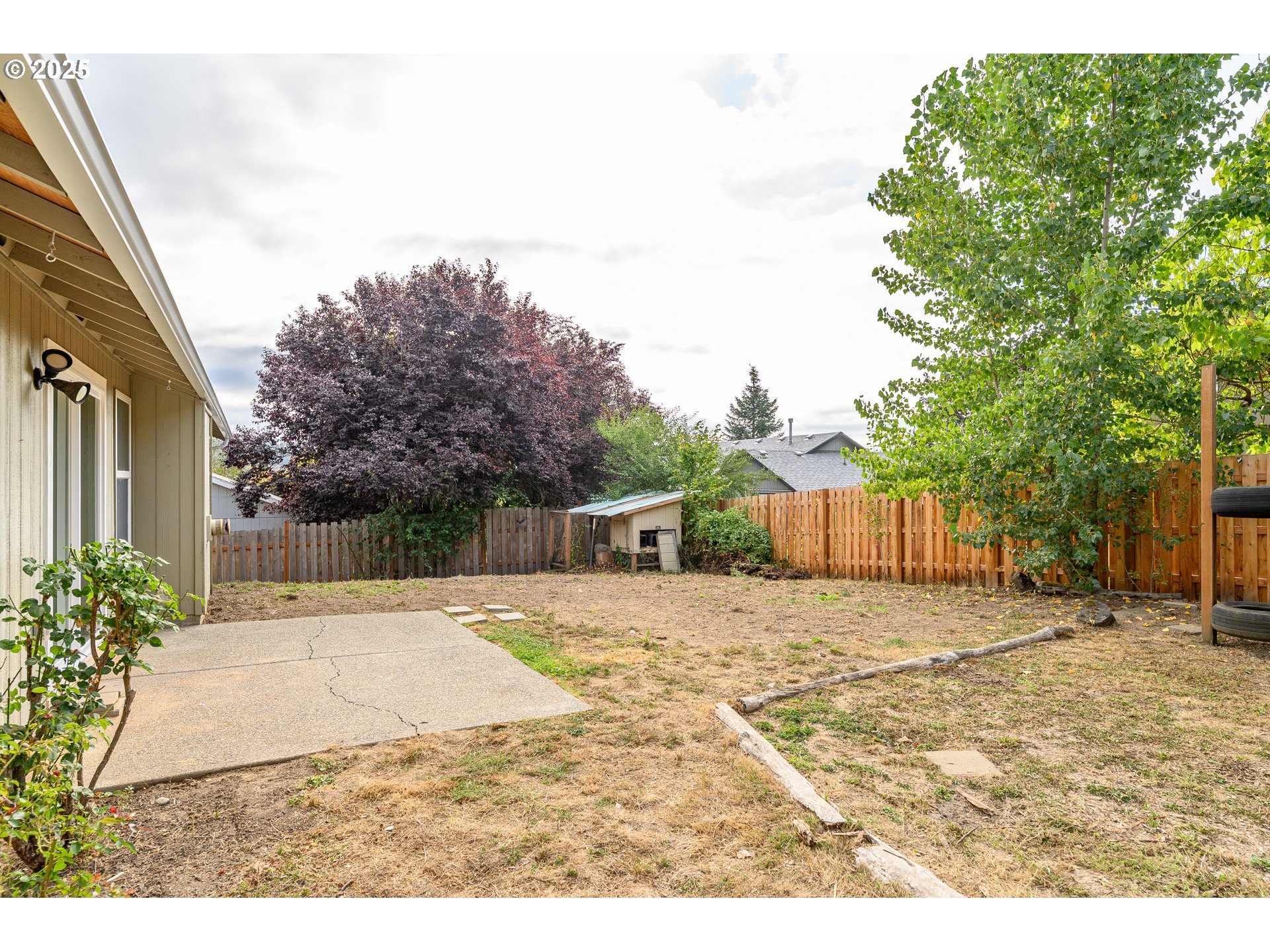 property viewer photo 25