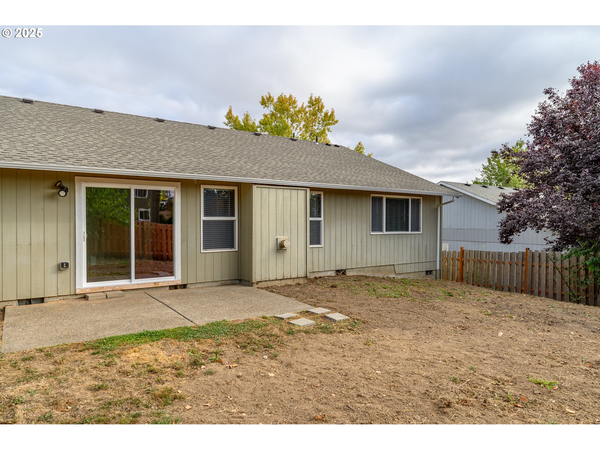 property viewer photo 27