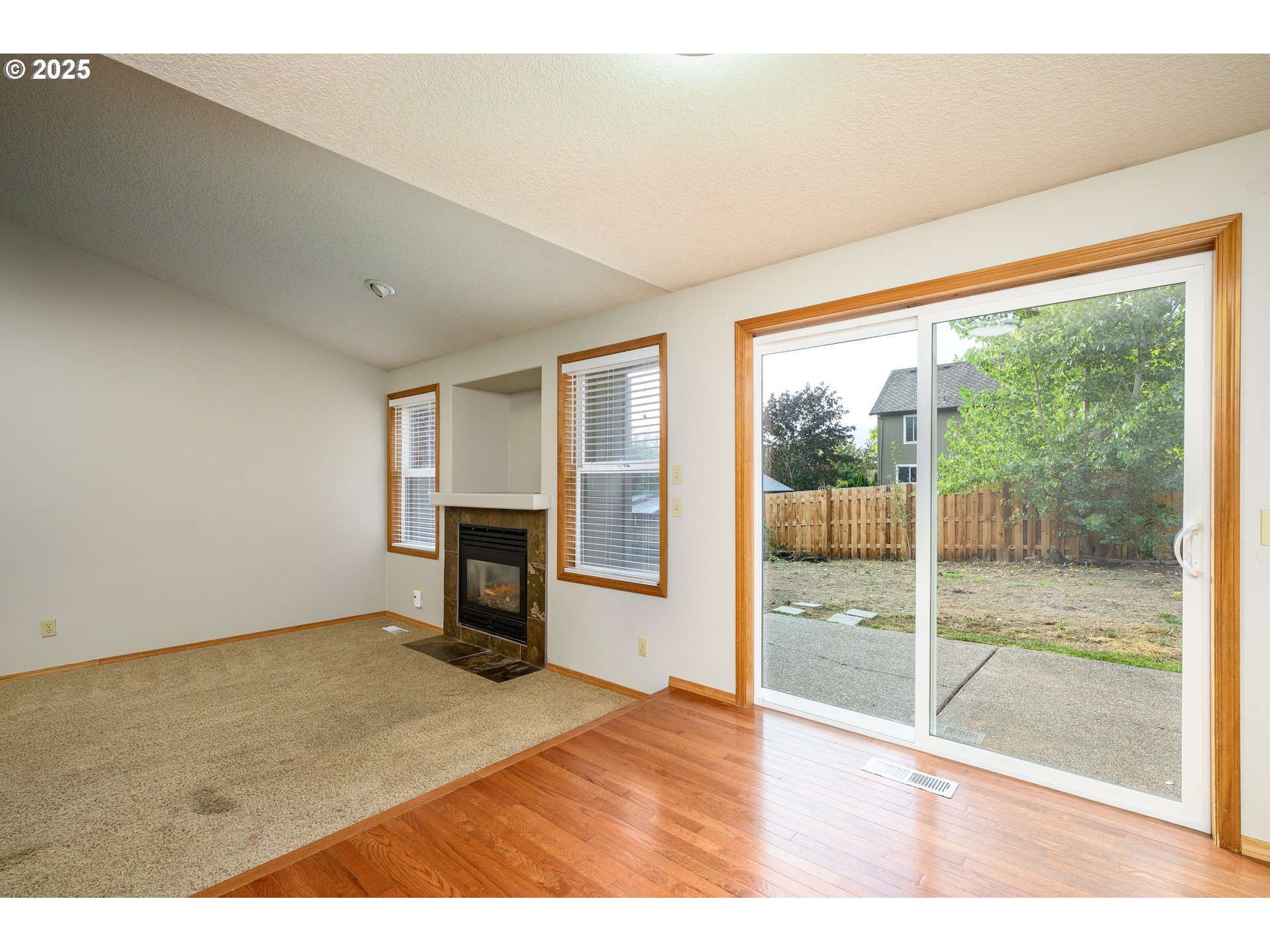 property viewer photo 8