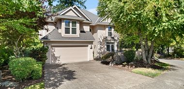 image of property with 3 Bed | 2 Bath | 2,791 Sqft
