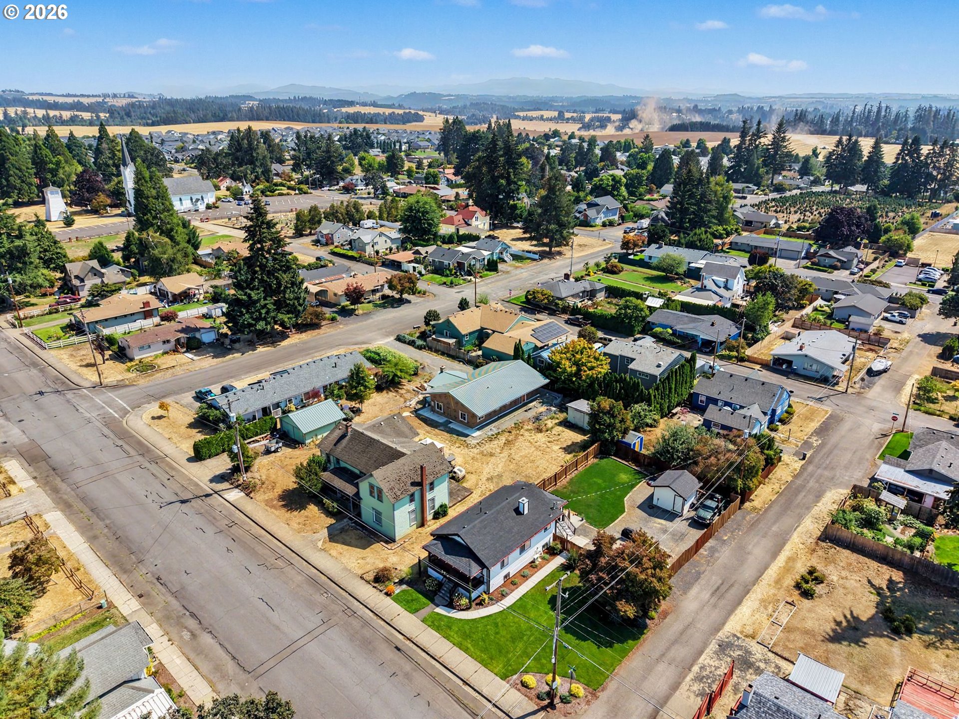 main property photo 45