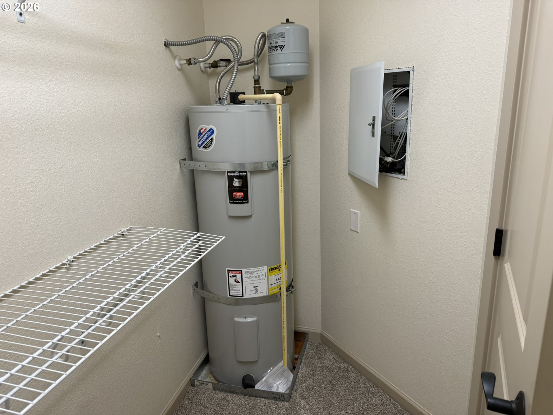 main property photo 34