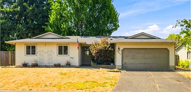 image of property with 3 Bed | 2 Bath | 1,454 Sqft