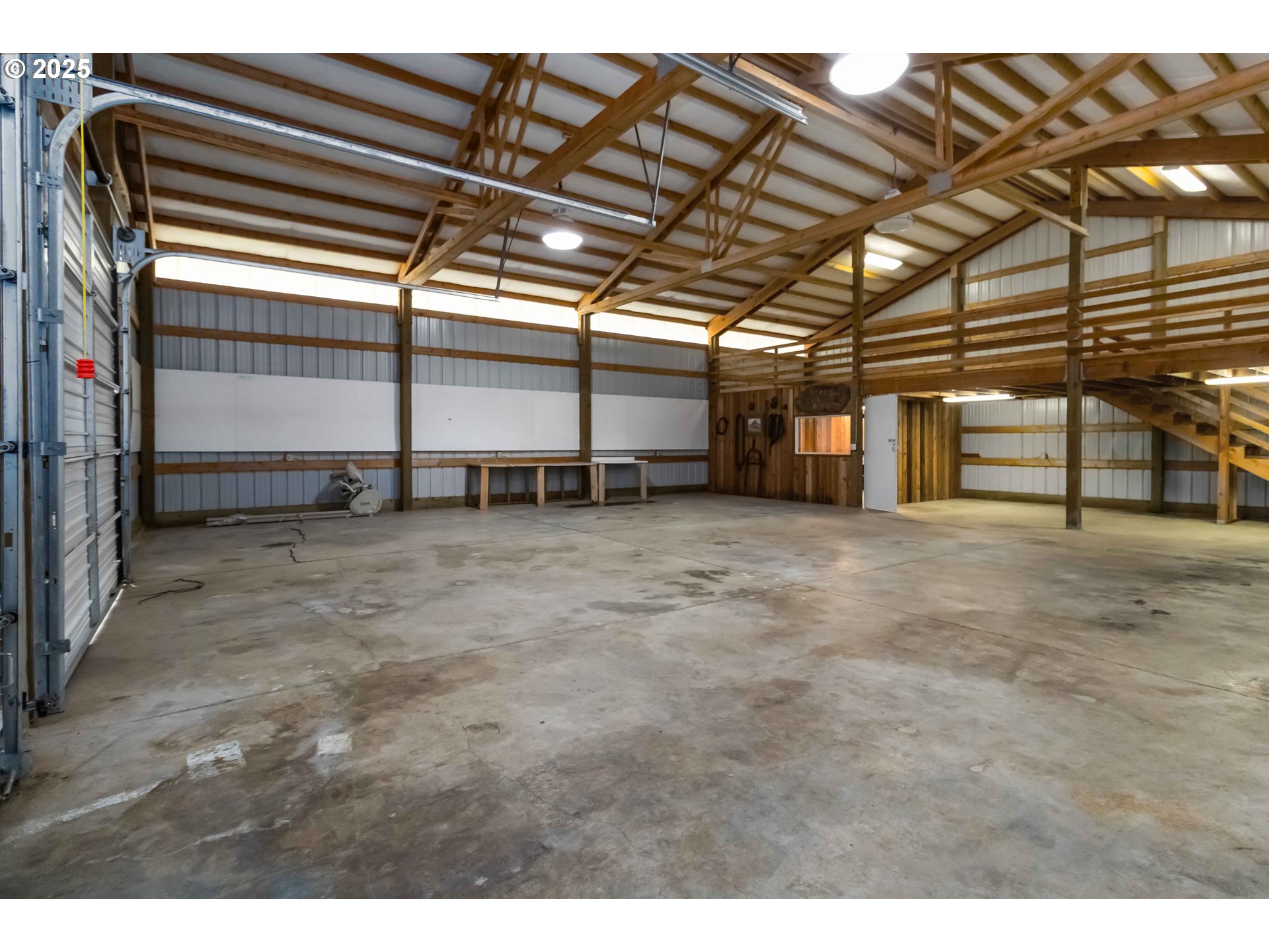 main property photo 36