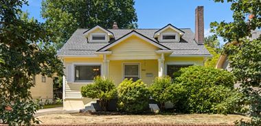 image of property with 4 Bed | 1 Bath | 2,964 Sqft