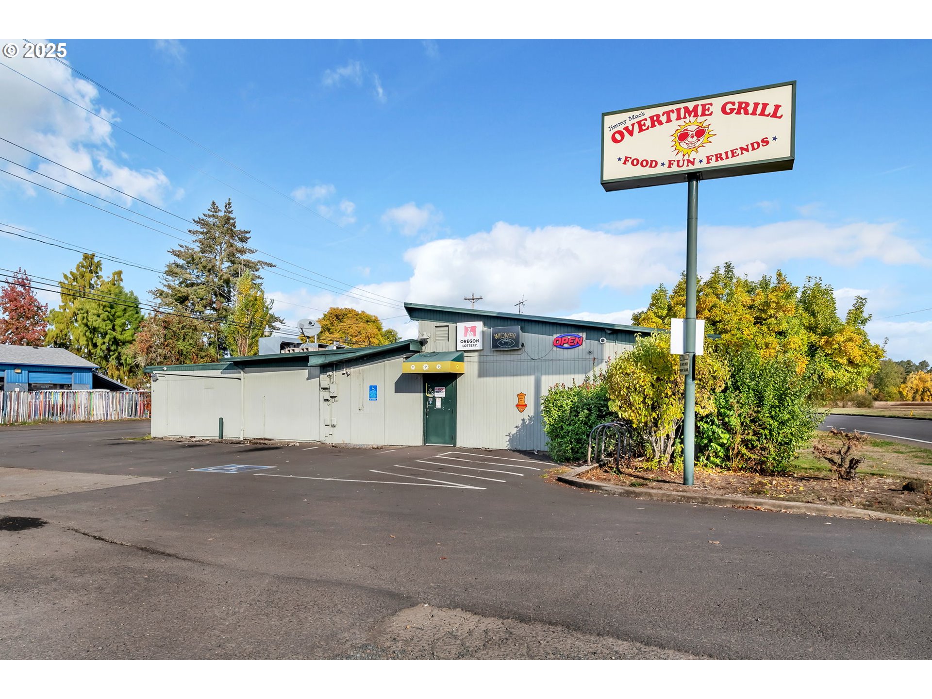 main property photo 22