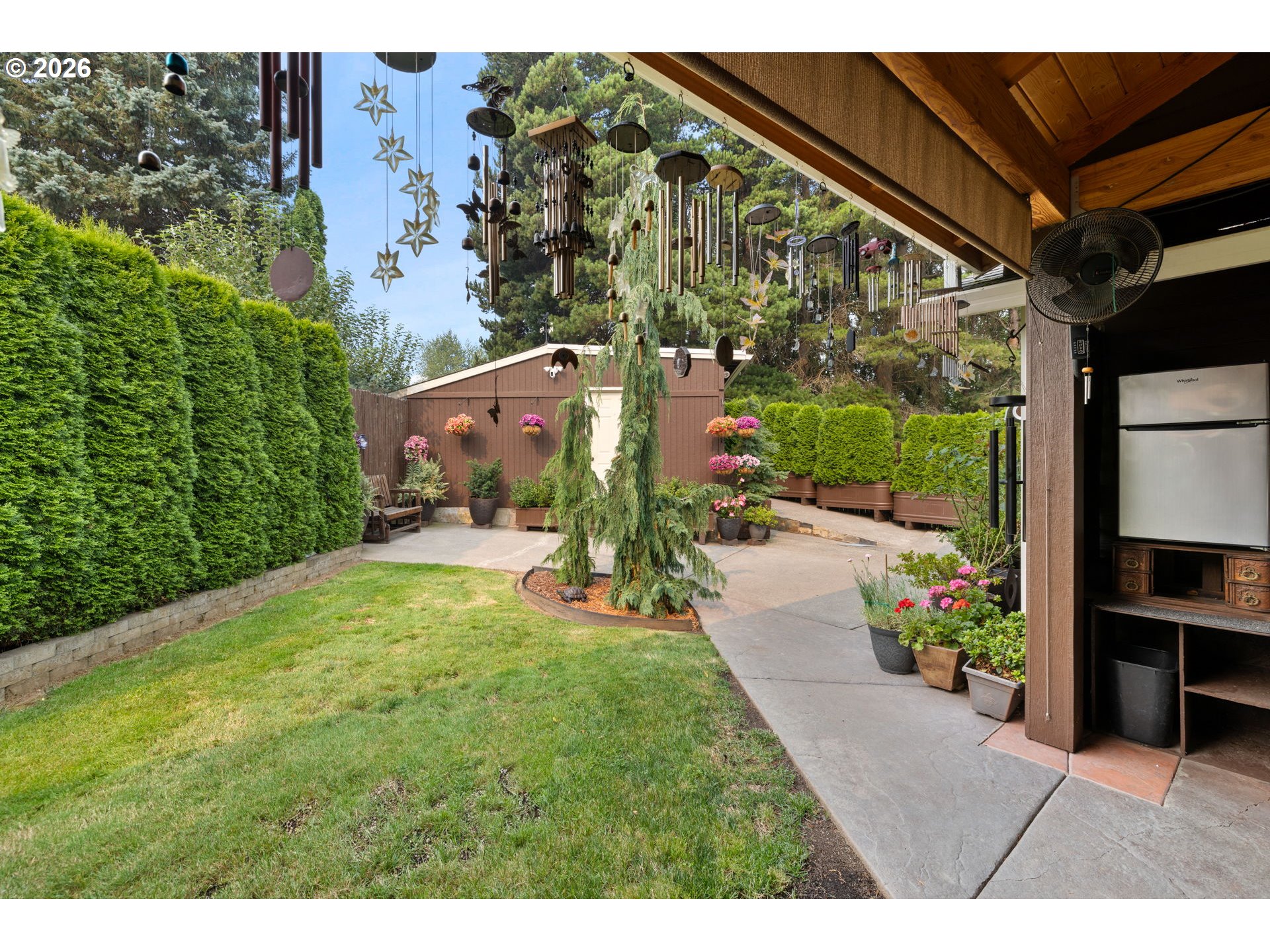 main property photo 33