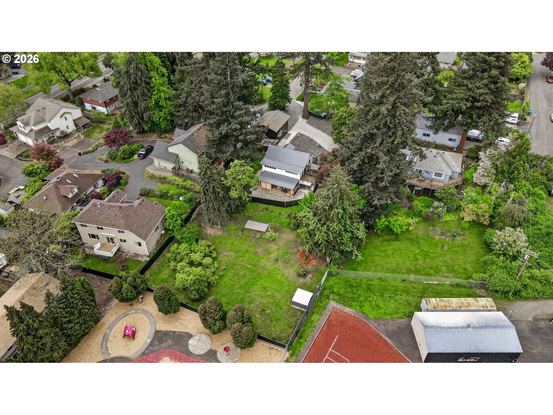 main property photo 44