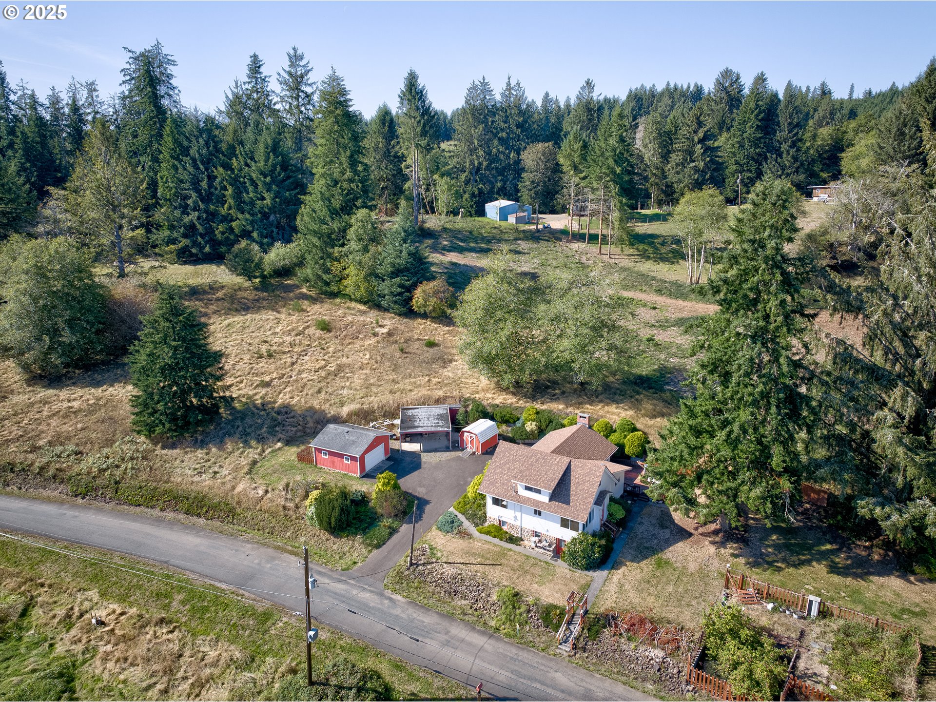 main property photo 2