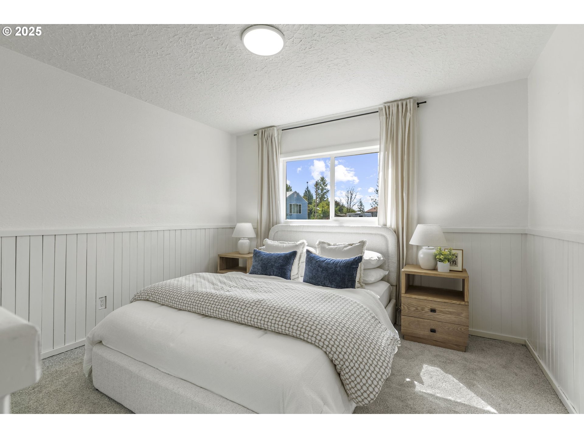 property viewer photo 13