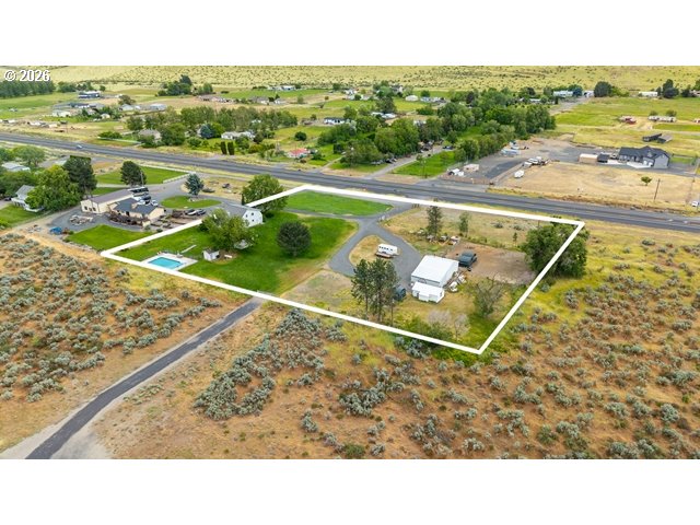 main property photo 41