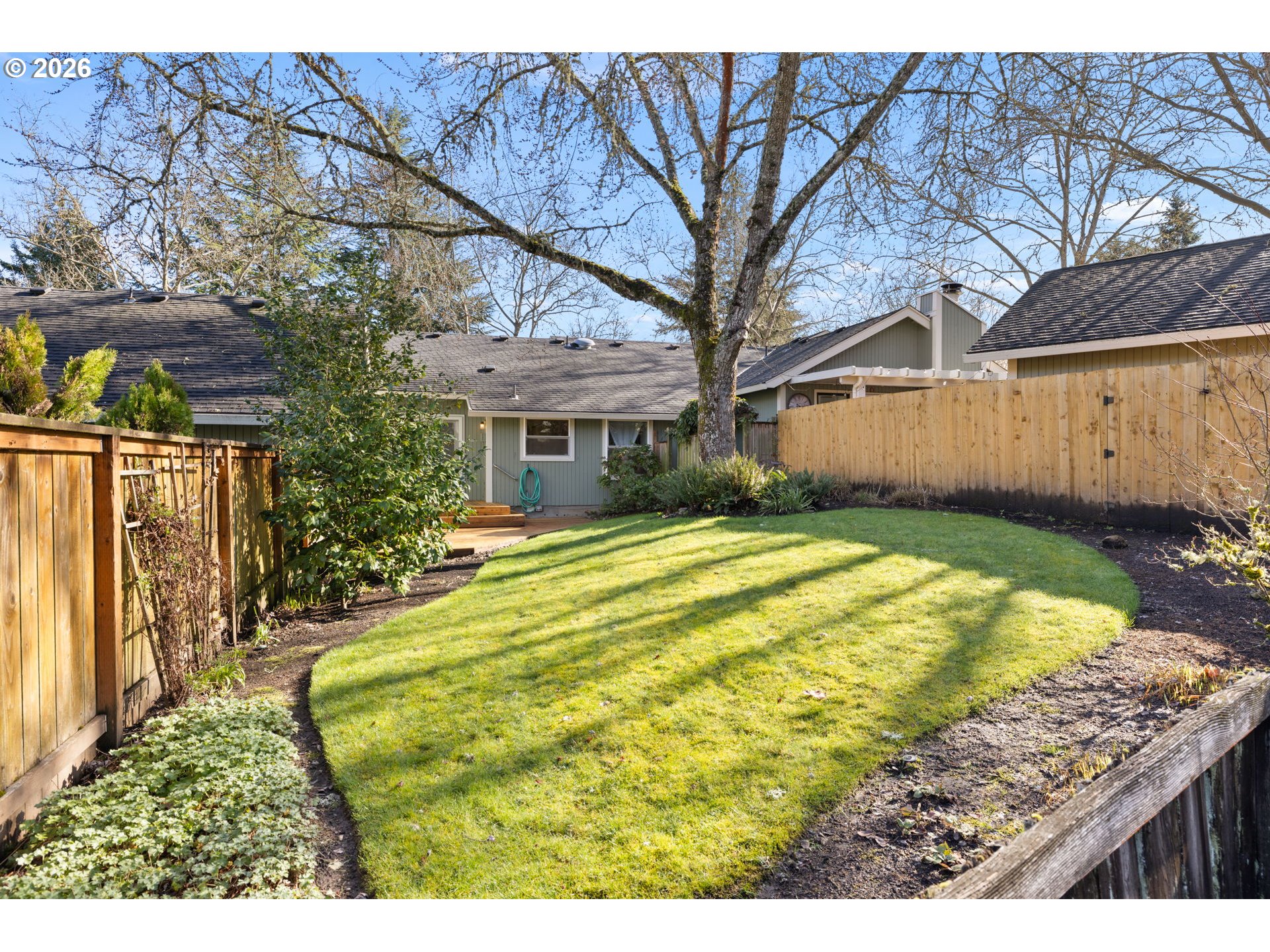 property viewer photo 23