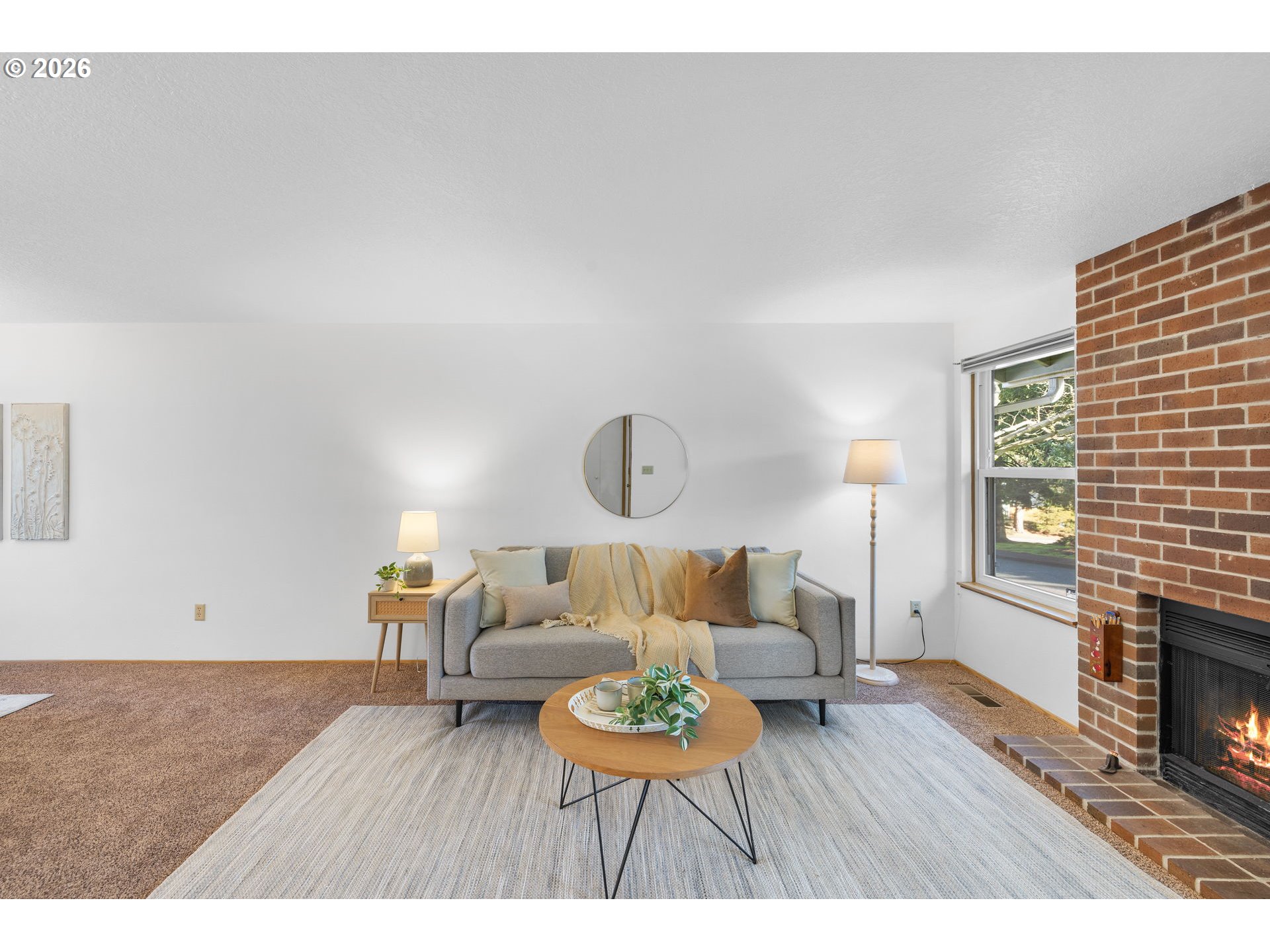 property viewer photo 6