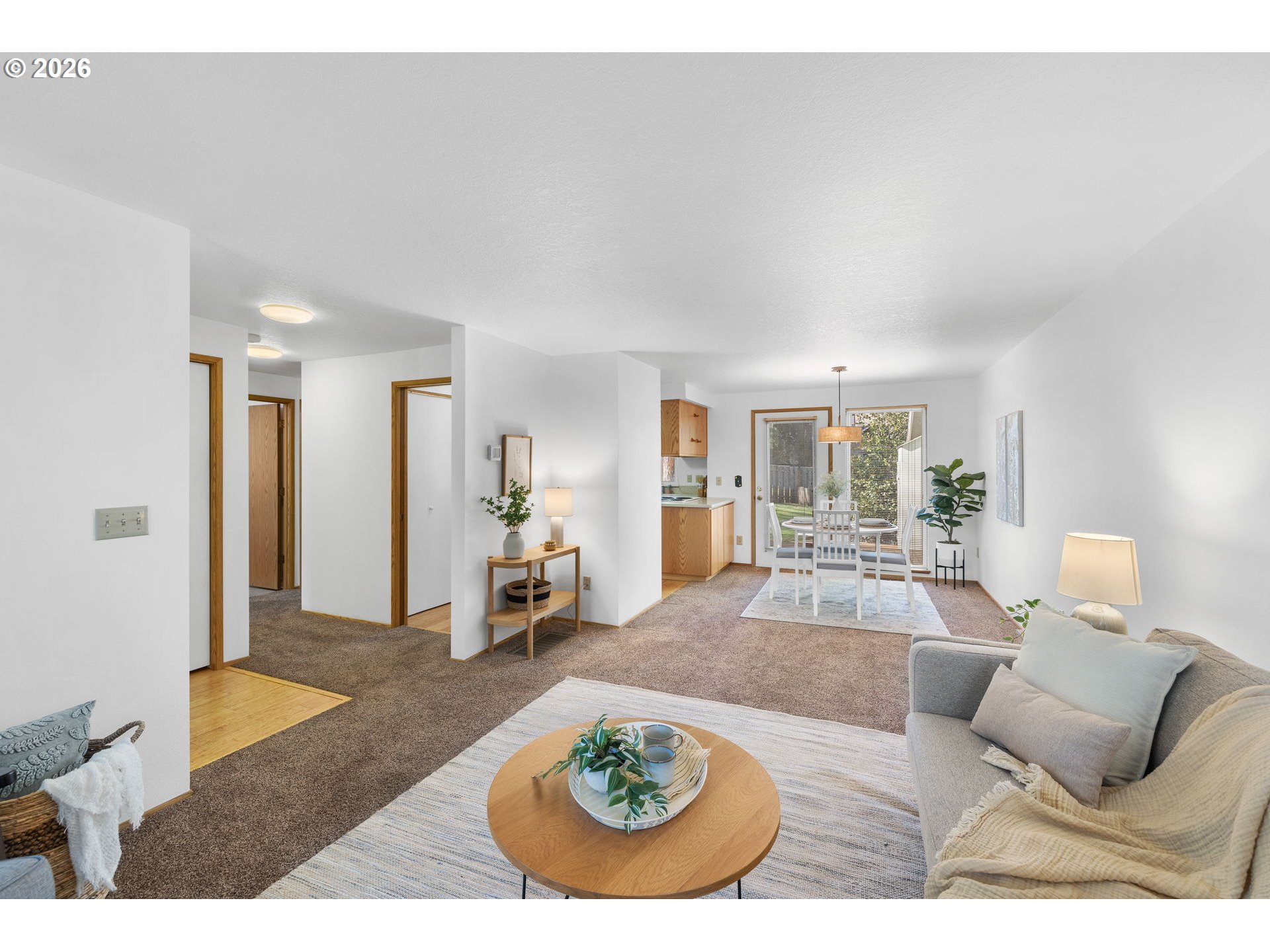 property viewer photo 7