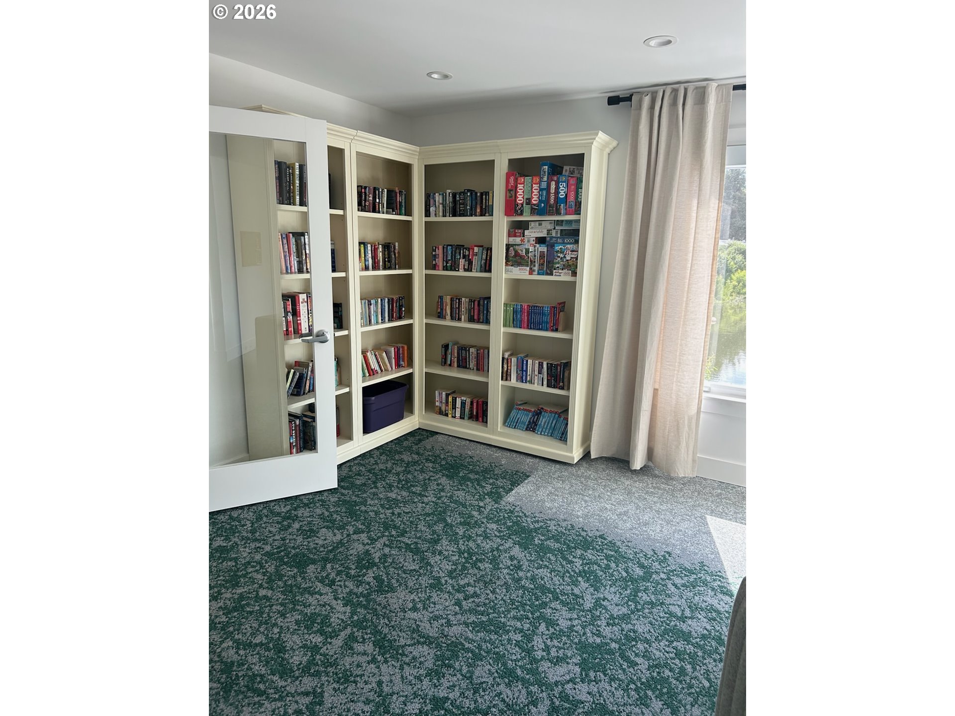 main property photo 25